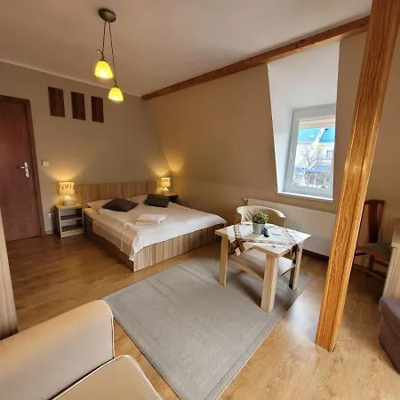 Osrodek Wypoczynkowy Romed ゲストハウス