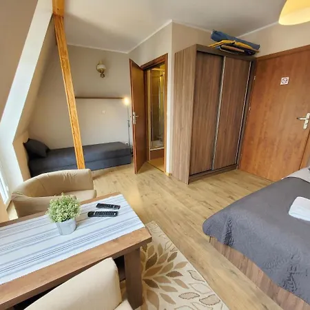 Osrodek Wypoczynkowy Romed ゲストハウス