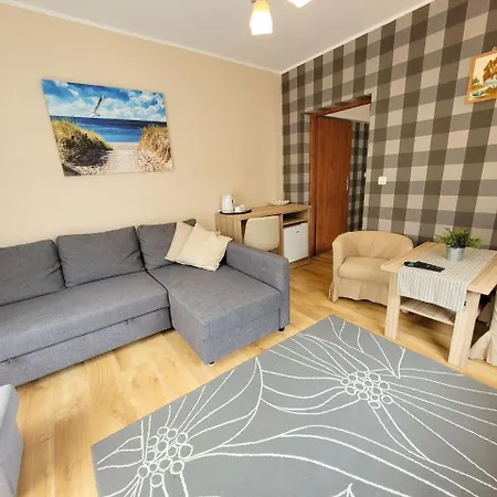 Osrodek Wypoczynkowy Romed ゲストハウス *